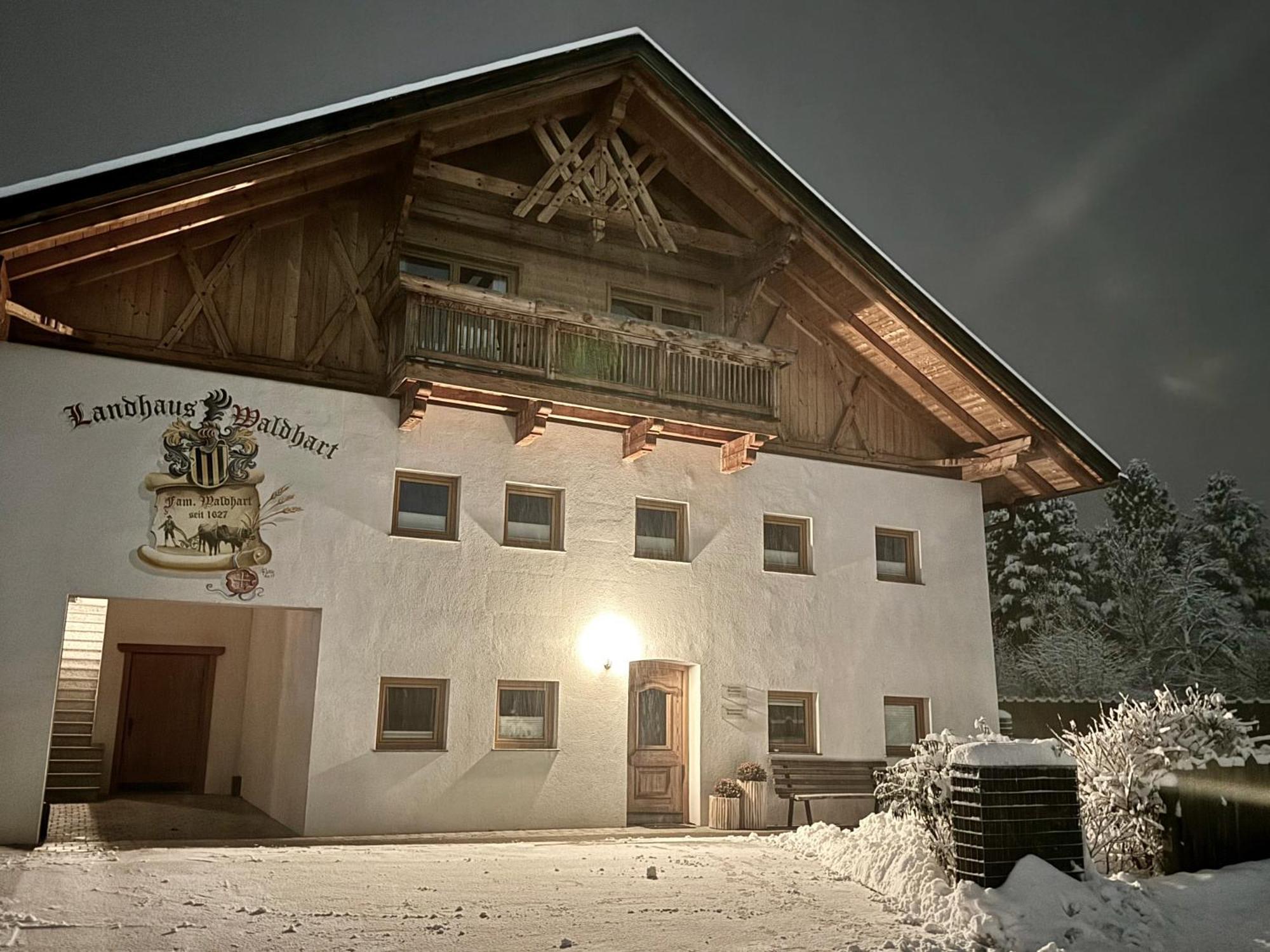 אומהאוזן Landhaus Waldhart מראה חיצוני תמונה
